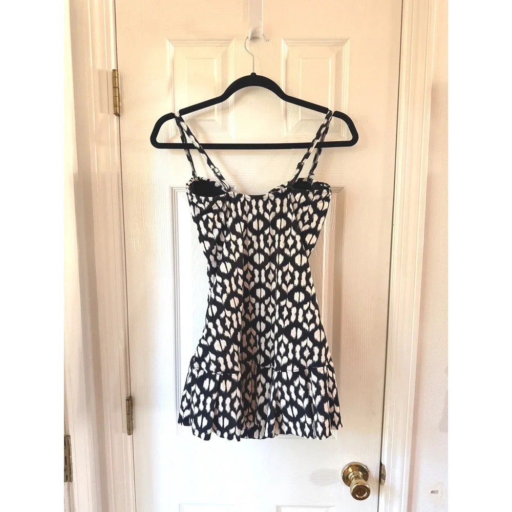 Profile by Gottex Mantra Bandeau Swim Dress Black White Ikat Size 10 NEW